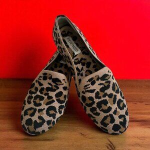 STEVE MADDEN Animal Print Stretch Loafers Flats Size 9